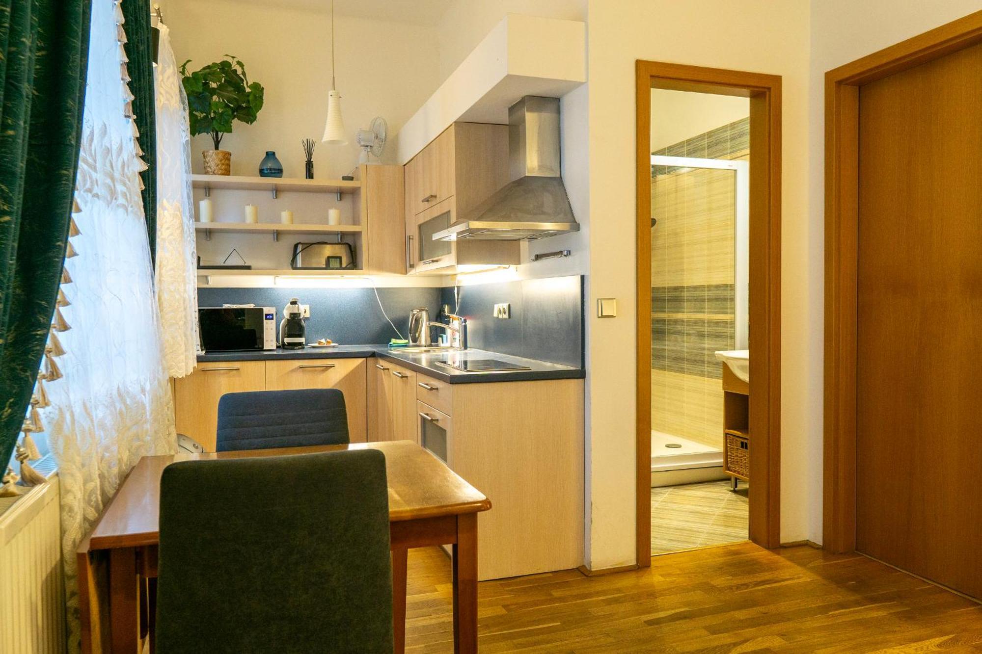 Cozy Retreat In The Old Town Apartment Prag